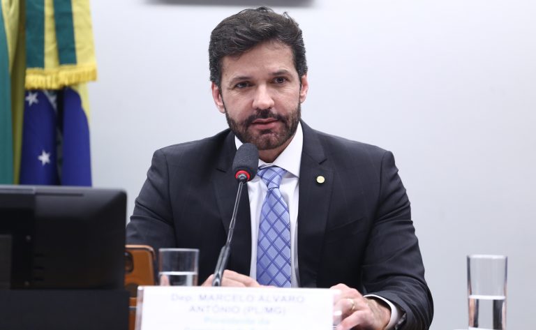 Comissão aprova uso do Fundo do Turismo para apoiar soluções tecnologias para o setor
