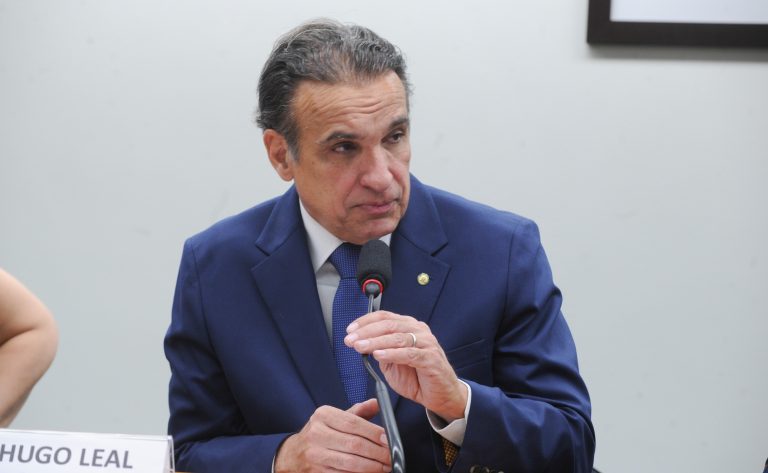 Projeto obriga influenciadores de jogos de azar a identificar operações suspeitas Projeto obriga influenciadores de jogos de azar a identificar operações suspeitas