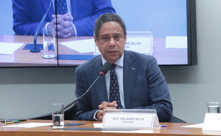 Comissão debate governança e transparência do Fundo Nacional de Igualdade Racial
