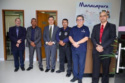 Presidência do TRT-11 visita Vara do Trabalho de Manacapuru e acompanha melhorias na infraestrutura do prédio
