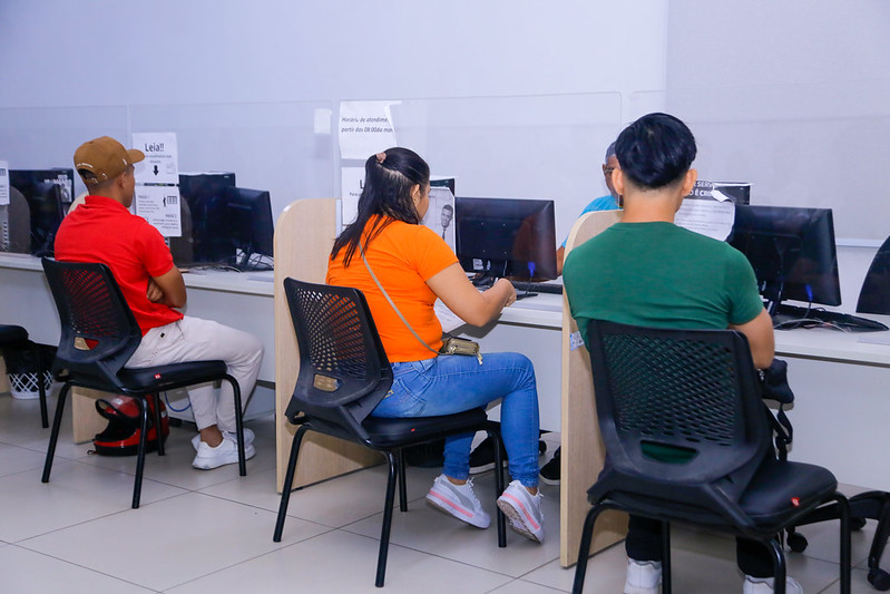 Sine Manaus oferece 353 vagas de emprego em Manaus com atendimento presencial nesta terça