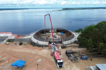 Parque Encontro das Águas avança com 70% concluído e concretagem da cúpula em Manaus prevista