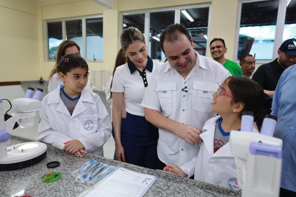Governador Roberto Cidade amplia ações sociais em Humaitá e entrega benefícios a mulheres, pessoas com deficiência e famílias em vulnerabilidade