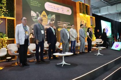 Governo do Amazonas apresenta avanços na regulação do transporte hidroviário durante Transpoamazônia 2026 em Manaus