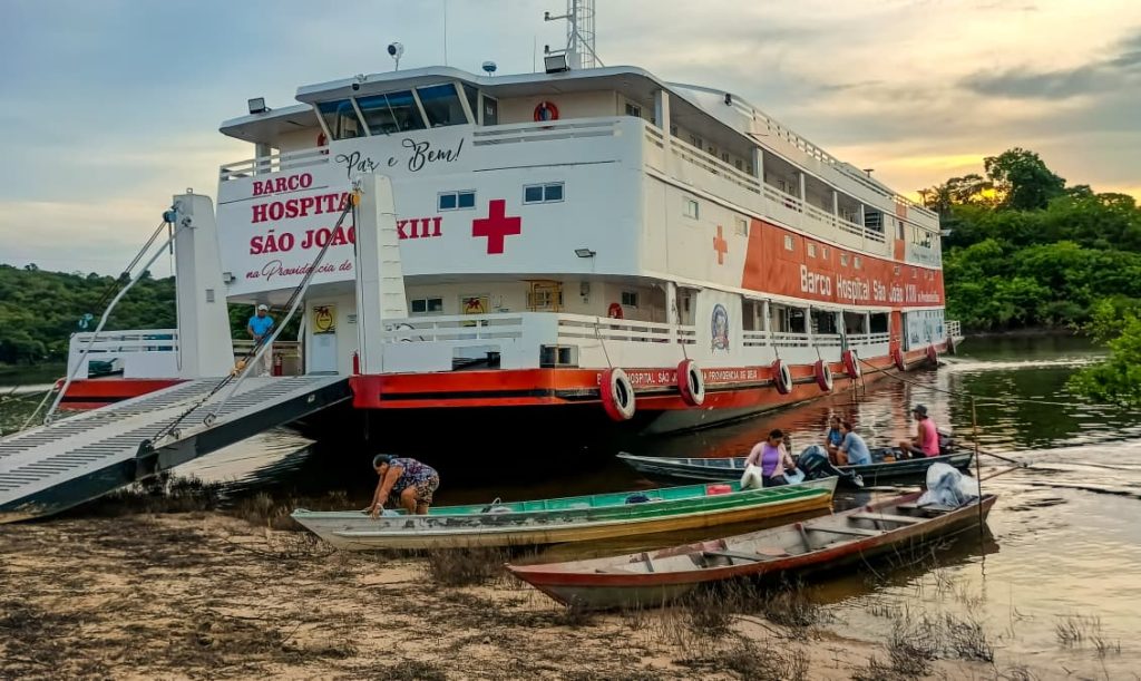 Barco Hospital São João XXIII inicia 34ª expedição e atende Borba de 23/05 a 26 de maio com cirurgias e exames