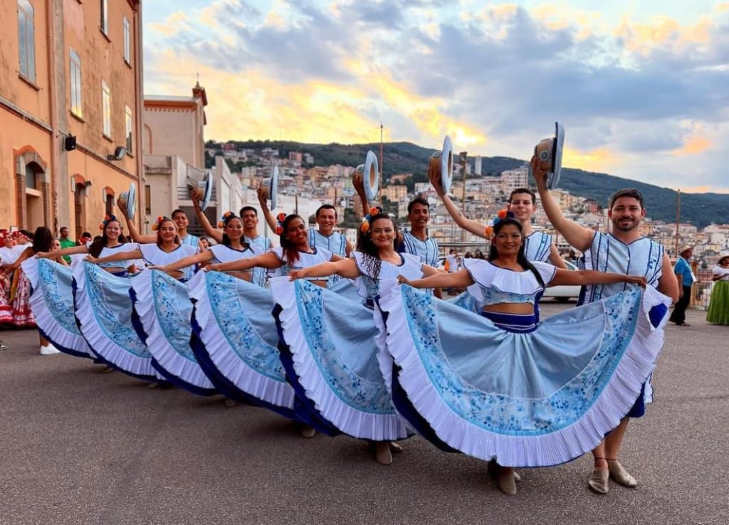 Oficina de Derbak em Manaus oferece formação musical gratuita para pessoas com deficiência visual entre 1º e 5 de junho