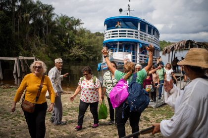 Semana Nacional de Museus mobiliza estudantes, idosos e visitantes no Museu do Seringal em Manaus