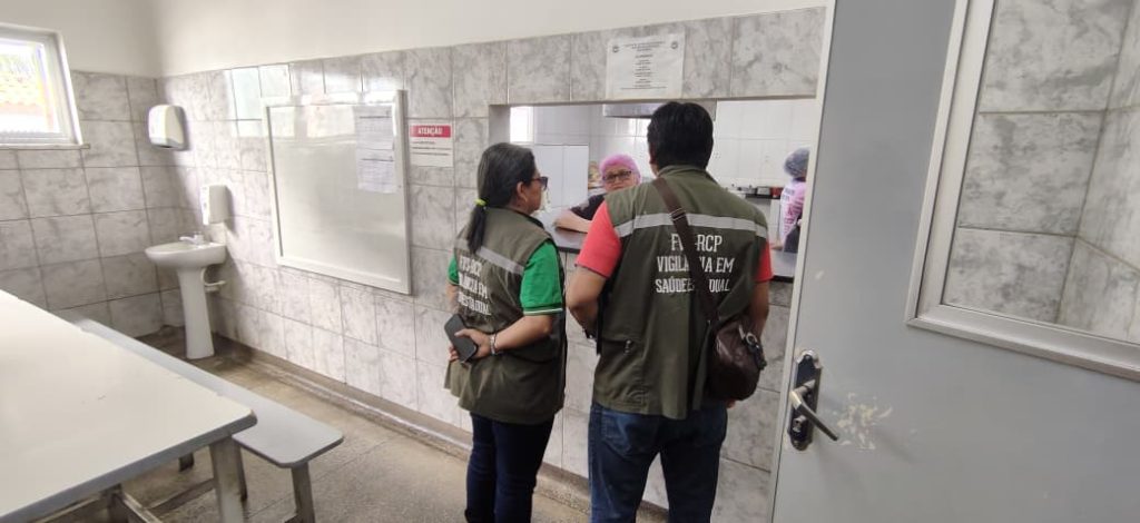 FVS-RCP intensifica vigilância da qualidade da água em Parintins até 29/05 em agenda técnica