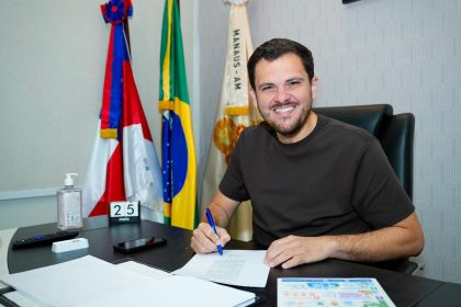 Prefeitura de Manaus nomeia 48 médicos aprovados no concurso da Semsa e amplia a oferta de atendimento nas UBSs e USFs