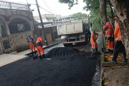 Prefeitura de Manaus intensifica recuperação asfáltica na rua L1 para melhorar mobilidade e segurança