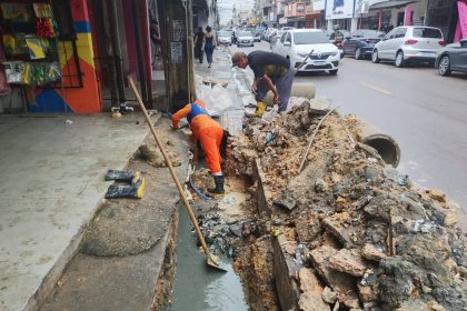 Prefeitura de Manaus recupera rede de drenagem na rua Criciúma após fortes chuvas em Alvorada 1
