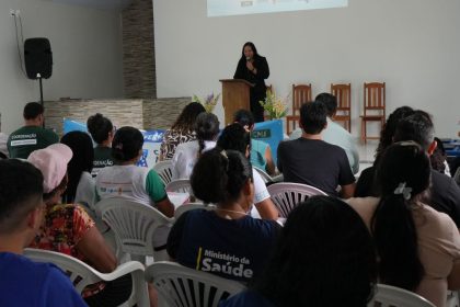 Prefeitura de Manaus realiza primeira pré-conferência de saúde na zona rural fluvial do Livramento e ouve a comunidade local