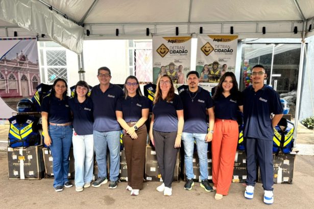 Detran-AM entrega kits de segurança a 230 mototaxistas em Humaitá durante visita do governador Roberto Cidade