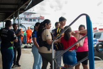 Operação Caminhos Seguros fiscaliza portos e locais em Manaus e impede viagem de bebê sem registro