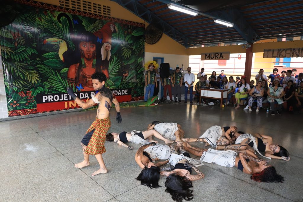 Escola em Manaus realiza 2ª edição do projeto Diversidade Indígena com estudantes do Ensino Médio