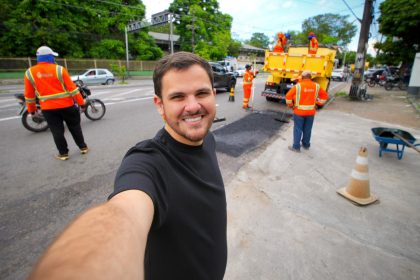 Prefeitura de Manaus executa operação Tapa-Buracos na avenida André Araújo e amplia técnicas para aumentar durabilidade