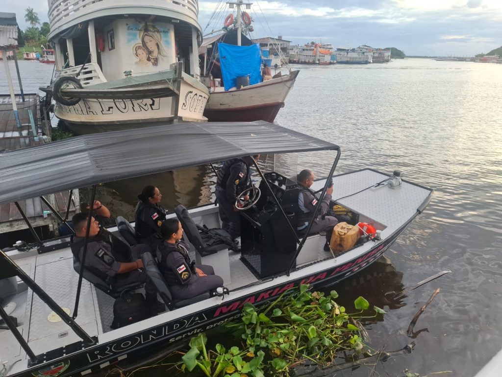 Ronda Maria da Penha amplia atendimento em Parintins com lancha Kanimari e reforço policial