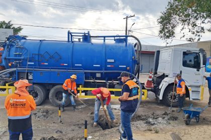 Manaus realiza limpeza de caixas coletoras em Parque São Pedro para prevenir alagamentos e entupimentos