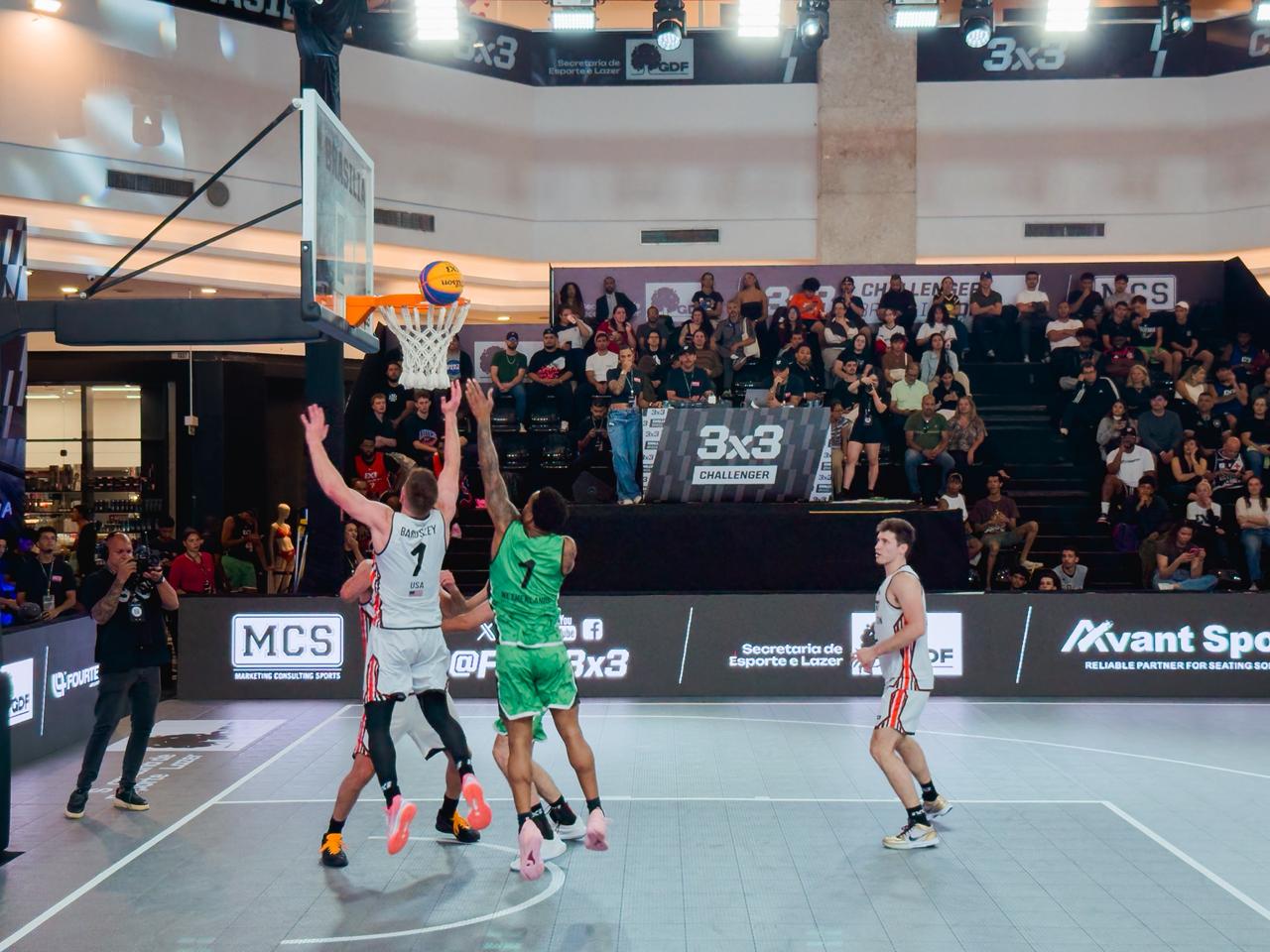 Challenger Internacional Brasília reúne equipes de basquete 3×3 de 10 países no Pátio Brasil Shopping