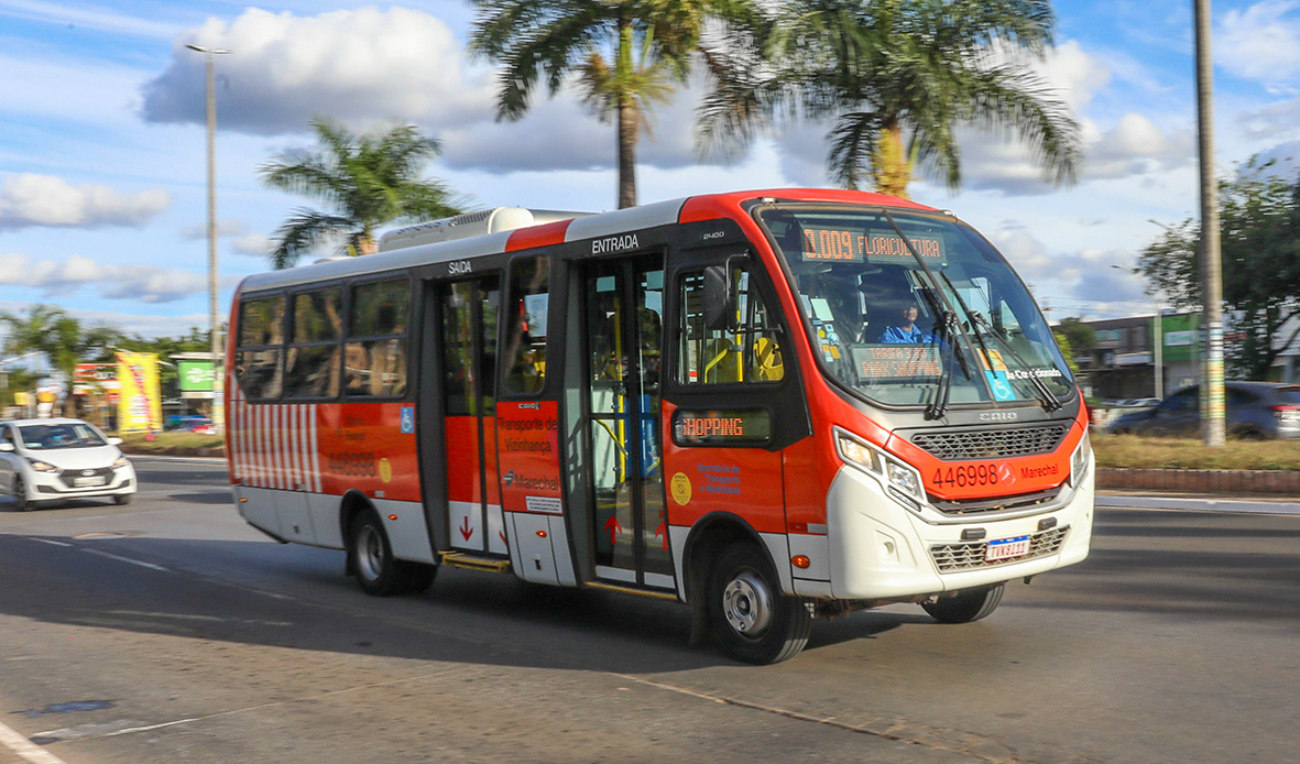 Ônibus zebrinha ampliam integração com metrô e BRT e atendem 15 regiões no Distrito Federal