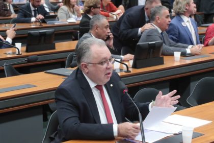 Câmara aprova projeto que permite ao doador indicar destino de doações aos fundos da pessoa idosa