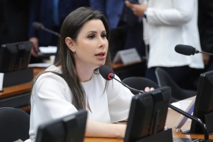 Projeto na Câmara propõe dedução de gastos com vacinas no Imposto de Renda da Pessoa Física para inclusão na base de cálculo