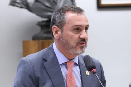 Comissão da Câmara ouve diretor da Polícia Federal sobre prisão de Alexandre Ramagem nos Estados Unidos e cooperação internacional