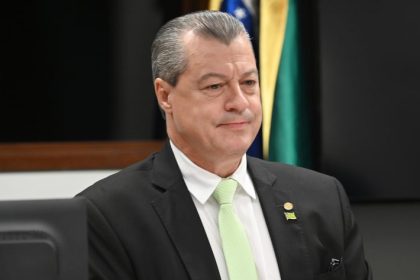 Comissão aprova prioridade especial na tramitação para idosos com deficiência na Câmara dos Deputados