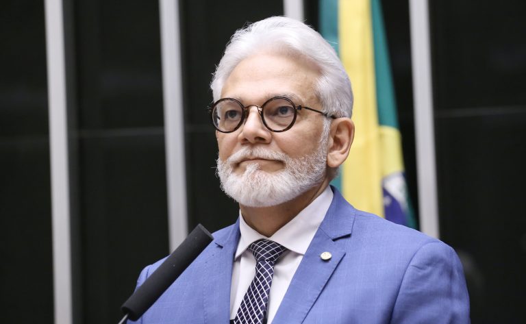 Comissão da Câmara aprova intervalo mínimo para motoristas de ambulância após oito horas de jornada