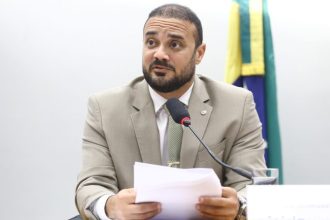 Câmara aprova na Comissão de Segurança projeto que cria auxílio para familiares de policiais financiado por contribuição solidária