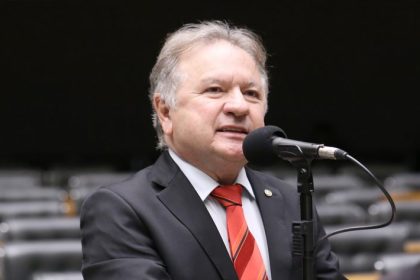 Comissão da Câmara aprova Programa Nacional de Combate ao Câncer para ampliar prevenção, diagnóstico e tratamento no país