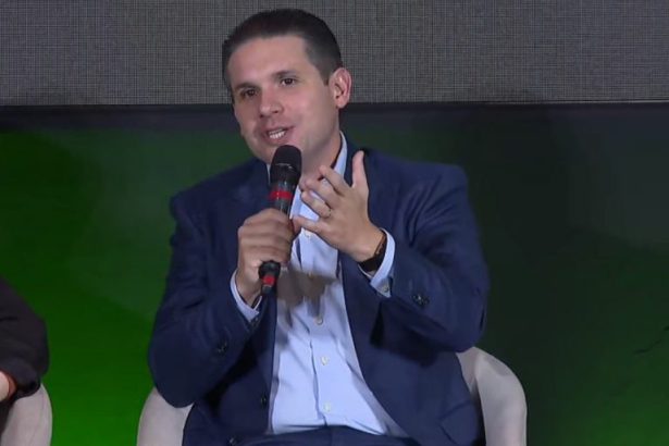 Hugo Motta anuncia prazo para votação da regulamentação da inteligência artificial na Câmara até junho
