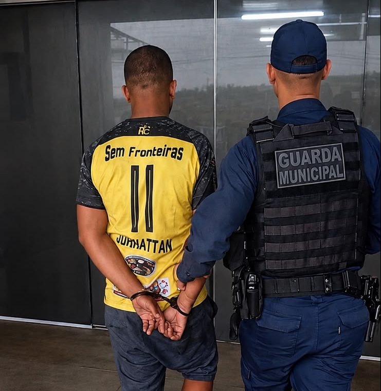 Guarda Municipal de Manaus prende homem com mandado de prisão em aberto próximo ao porto