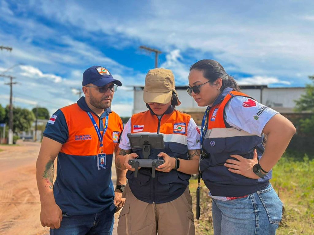 Defesa Civil do Amazonas atualiza mapeamento e sinalização de áreas de risco em Parintins durante o festival folclórico