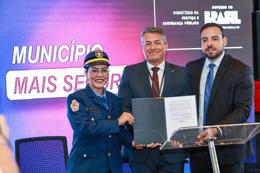 Guarda Municipal de Manaus integra Município Mais Seguro e receberá 300 kits-taser e 600 espargidores