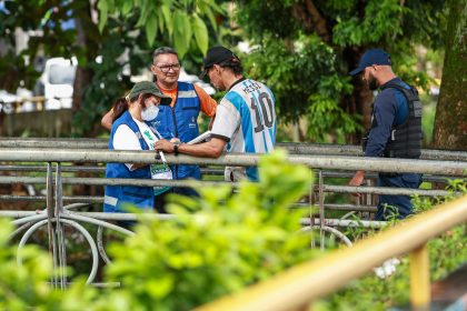 Prefeitura de Manaus inicia ação de acolhimento e atendimento a pessoas em situação de rua na avenida Brasil