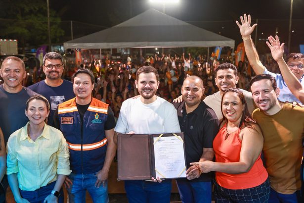Prefeitura de Manaus assina ordem de serviço para revitalizar Campo da Torre e ampliar espaços esportivos na zona Norte