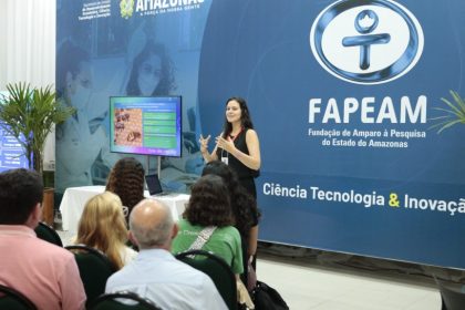 Fapeam apresenta ações de divulgação científica e apoia congresso sobre diversidade microbiana em Manaus