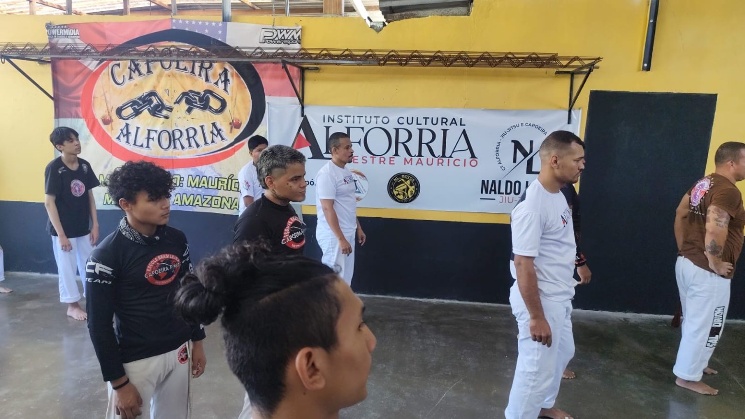 Primeira oficina do Mandinga Mirim promove capoeira em Manaus com apoio da Prefeitura e do Pnab