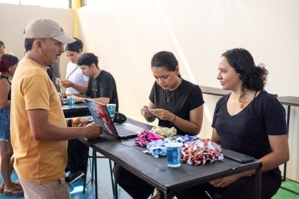 Festa dos Visitantes 2026 em Parintins distribui 26 mil pulseiras mediante troca de alimentos