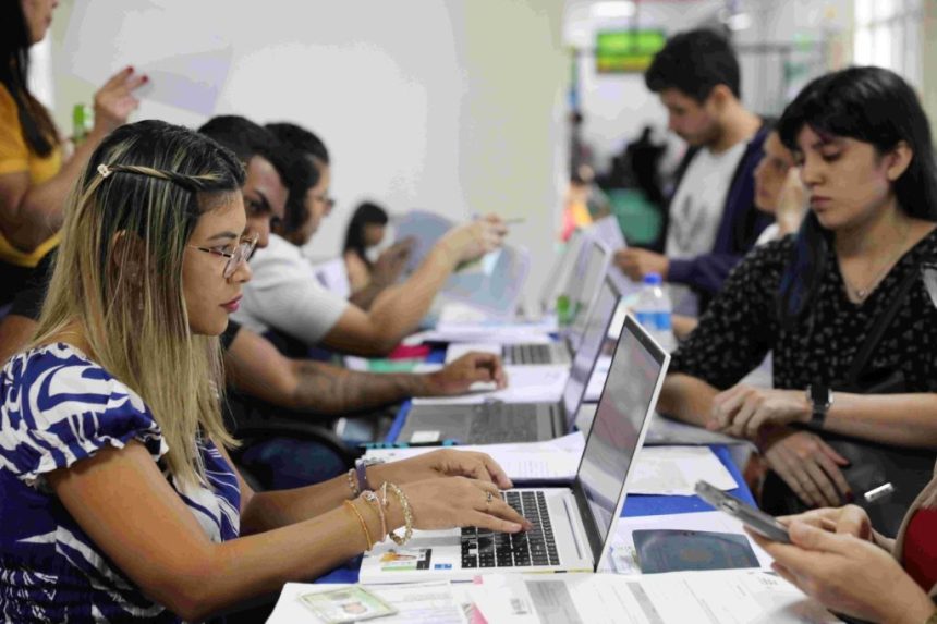 Secretaria de Educação convoca 113 aprovados do PSS 2023/2024 para atuação na rede estadual de ensino