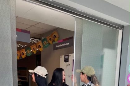Amazonastur inicia levantamento de dados em Parintins durante Festival de Parintins para mapear turistas e moradores