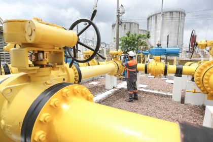 Uso de gás natural no Amazonas evita emissão de 7,5 milhões de toneladas de gases de efeito estufa