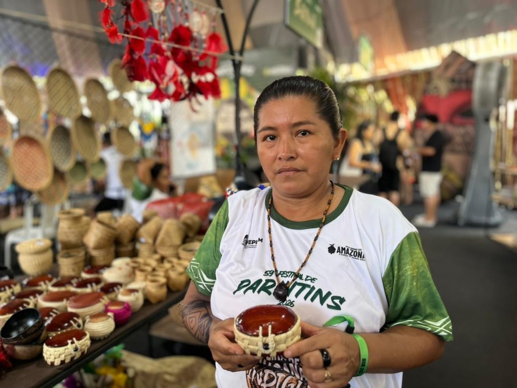 Feira de Artesanato Indígena participa do 59º Festival de Parintins com 72 estandes e 104 expositores