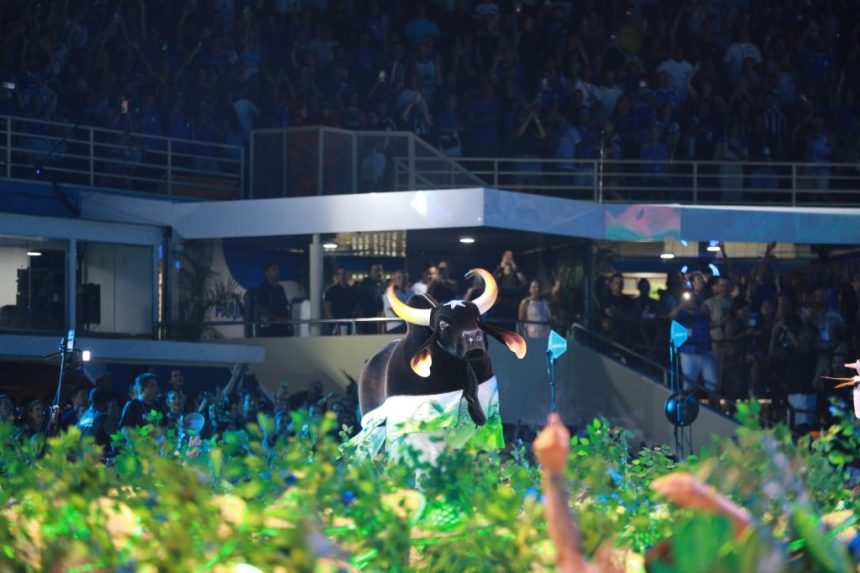 Boi Caprichoso destaca proteção da Amazônia, ancestralidade e guardiões da floresta na segunda noite do Festival de Parintins