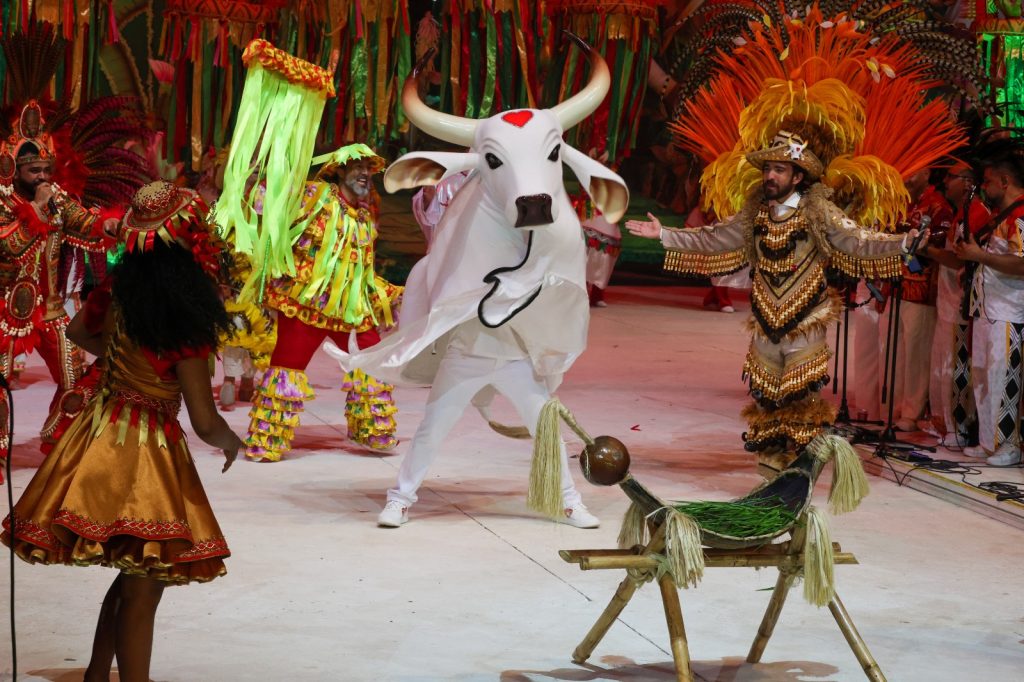 Festival de Parintins 2026 Garantido encerra segunda noite destacando ancestralidade e diversidade