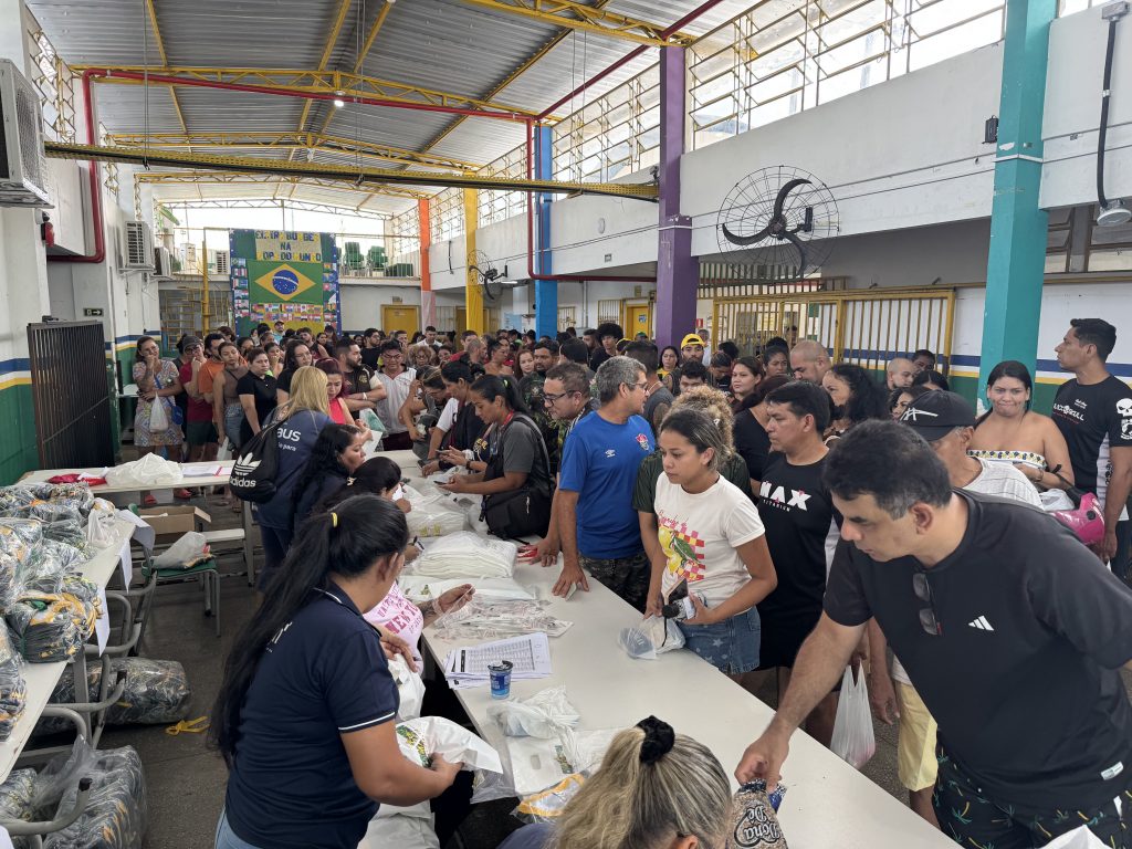 Corrida da Compensa em Manaus esgota 2.000 kits e mobiliza doações e comunidade