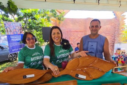 Vitrine do Agro expõe produção da agricultura familiar, pecuária e artesanato indígena em Parintins durante Festival de Parintins