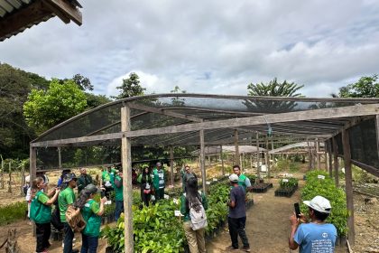 Prefeitura de Manaus apresenta ações do Junho Verde na comunidade Agrovila na RDS do Tupé