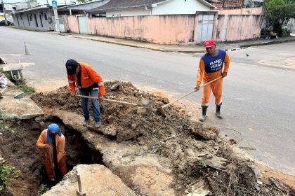 Prefeitura de Manaus recupera sistema de escoamento das águas na rua Doutora Marta Cunha e repara drenagem em 100 metros